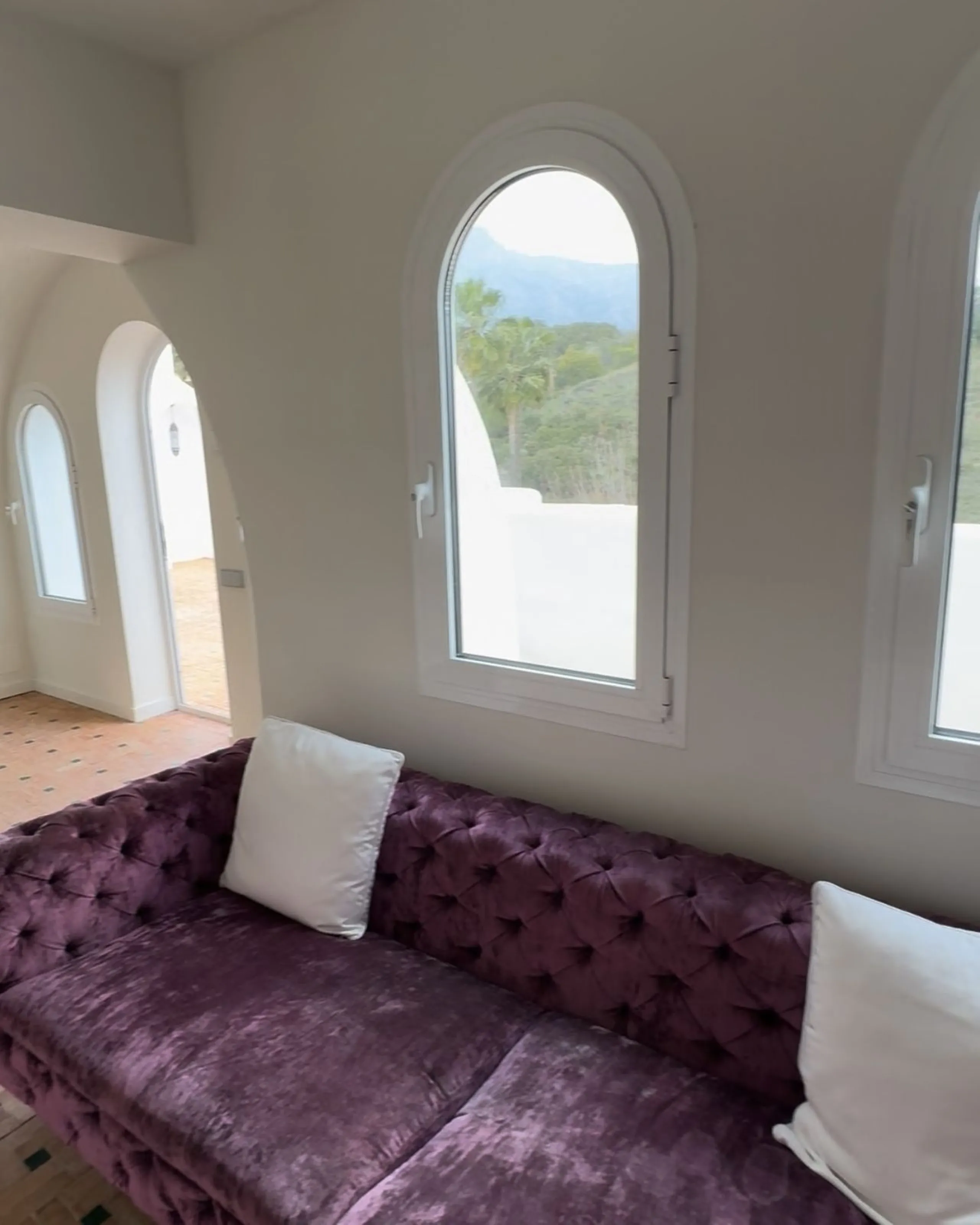 For Sale: Elegant Fully Renovated Townhouse near Puente Romano