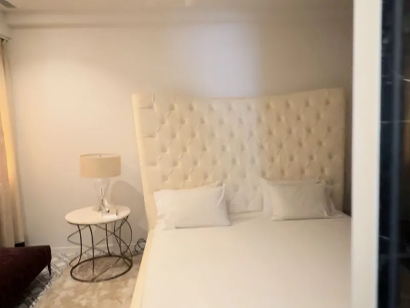 For Sale: Elegant Fully Renovated Townhouse near Puente Romano