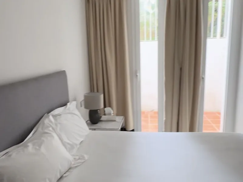For Sale: Elegant Fully Renovated Townhouse near Puente Romano