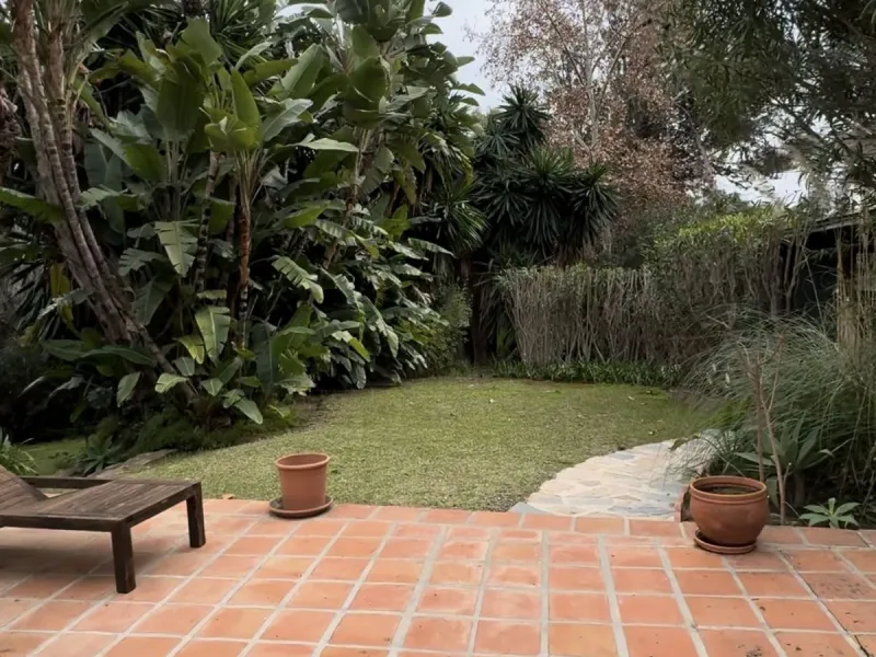 For Sale: Elegant Fully Renovated Townhouse near Puente Romano