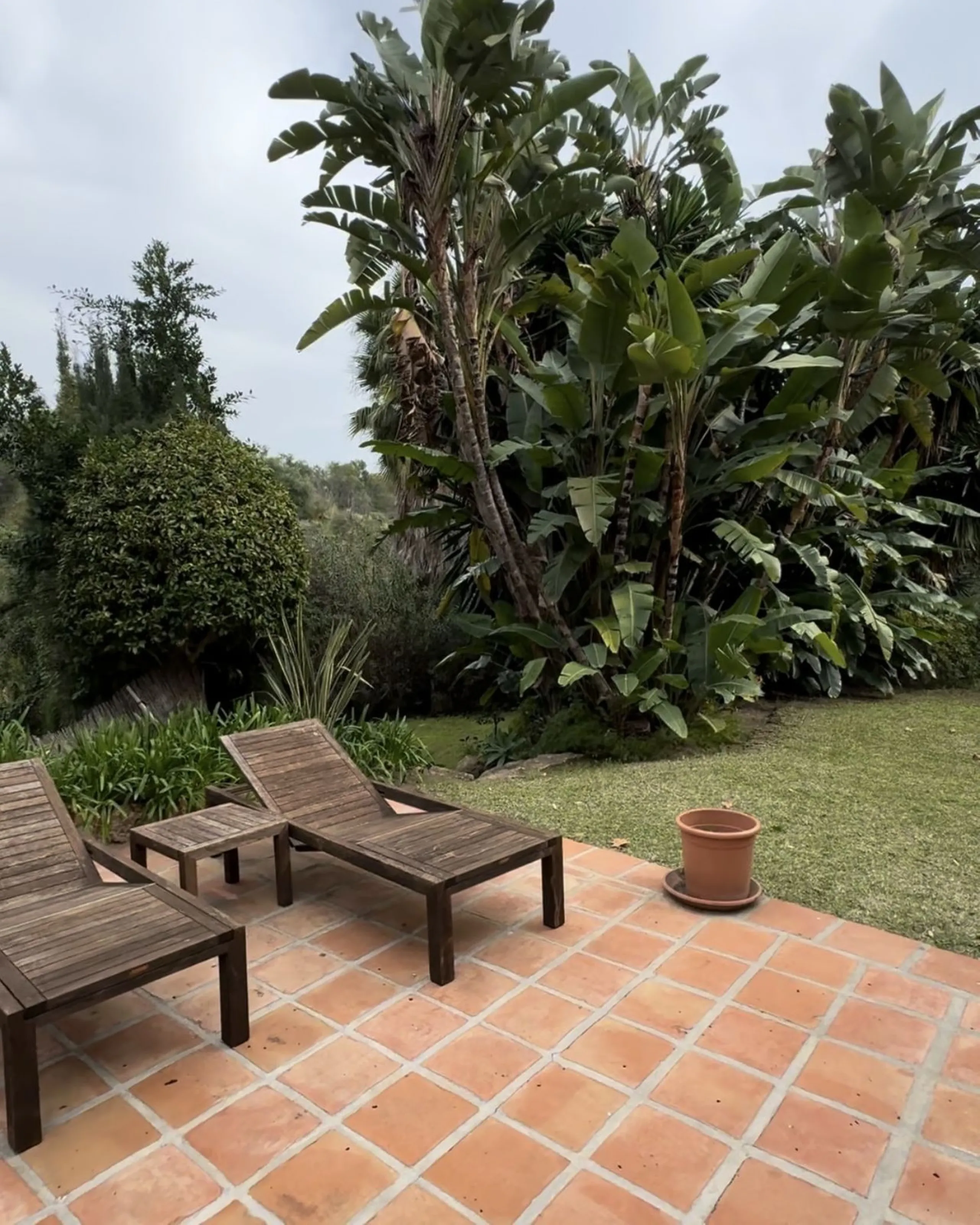 For Sale: Elegant Fully Renovated Townhouse near Puente Romano