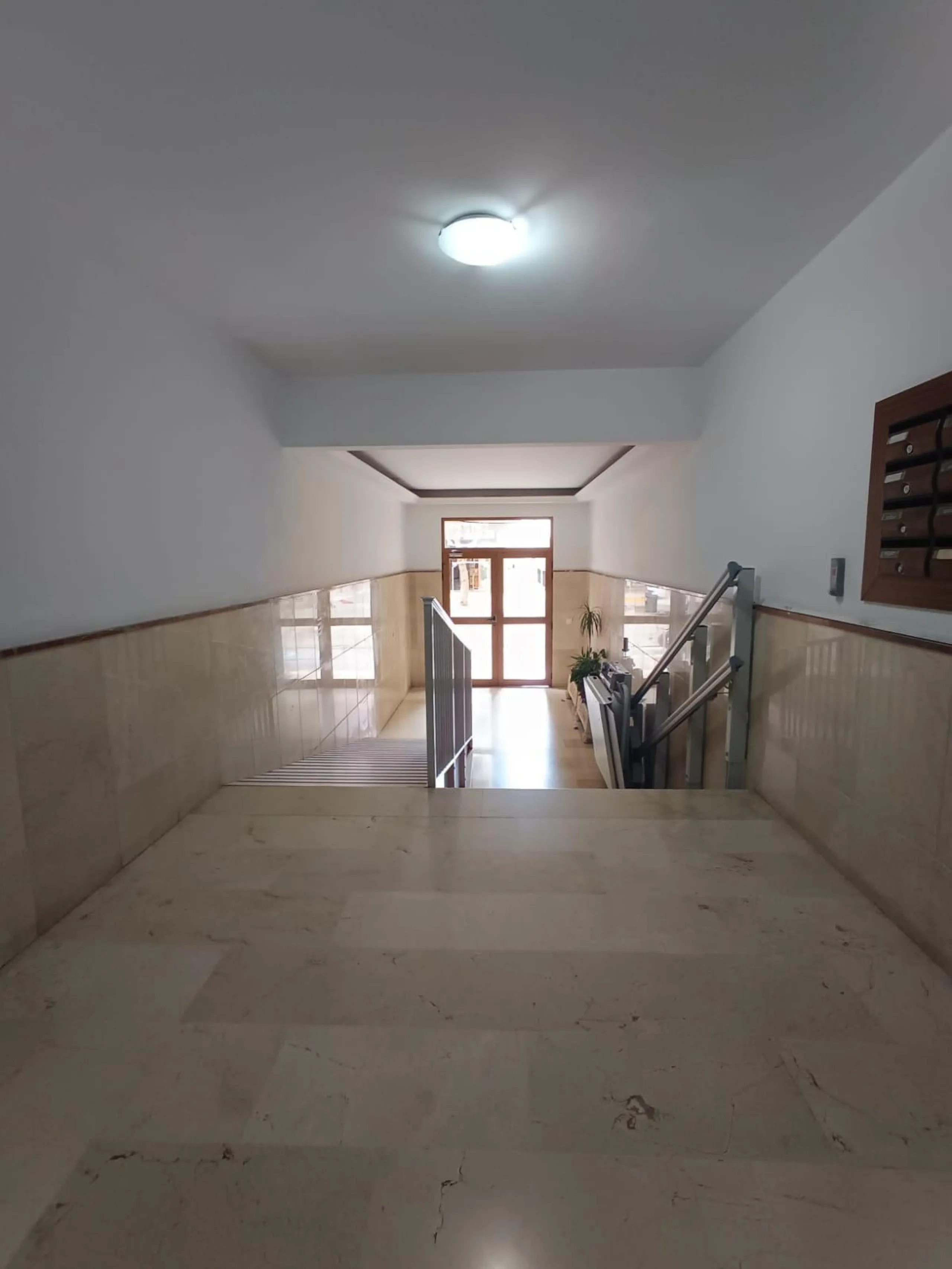 Apartment - Middle Floor Apartment в продаже в Fuengirola, Málaga. В доме 4 спален и 1 ванных комнат. Площадь дома 110 м²