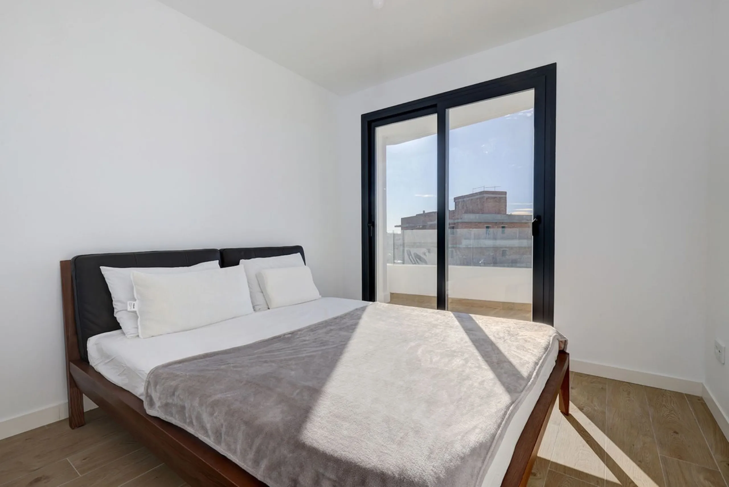 We are delighted to present this exceptional brand new two-bedroom apartment on the first floor of the brand-new One80 Suites development.