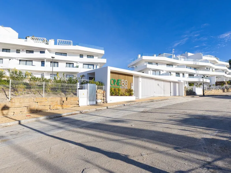 We are delighted to present this exceptional brand new two-bedroom apartment on the first floor of the brand-new One80 Suites development.