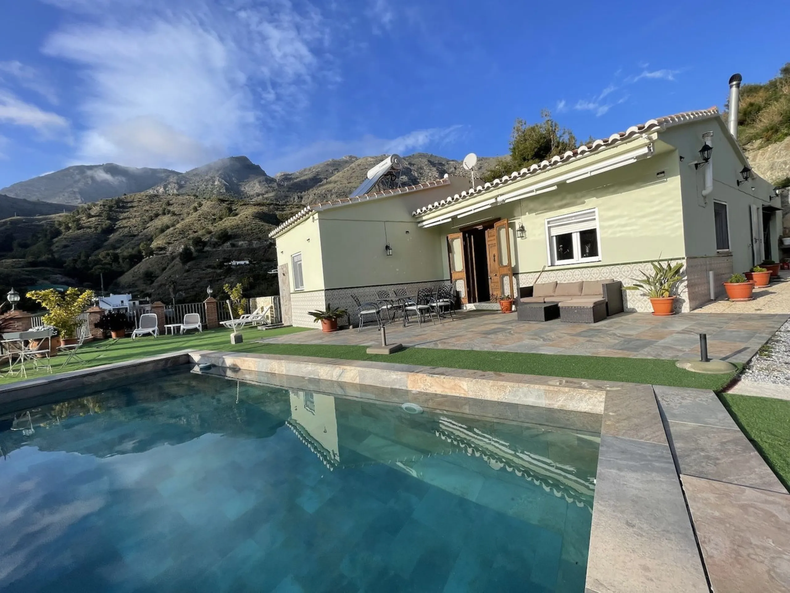 *Located in Rio de la Miel near Nerja*