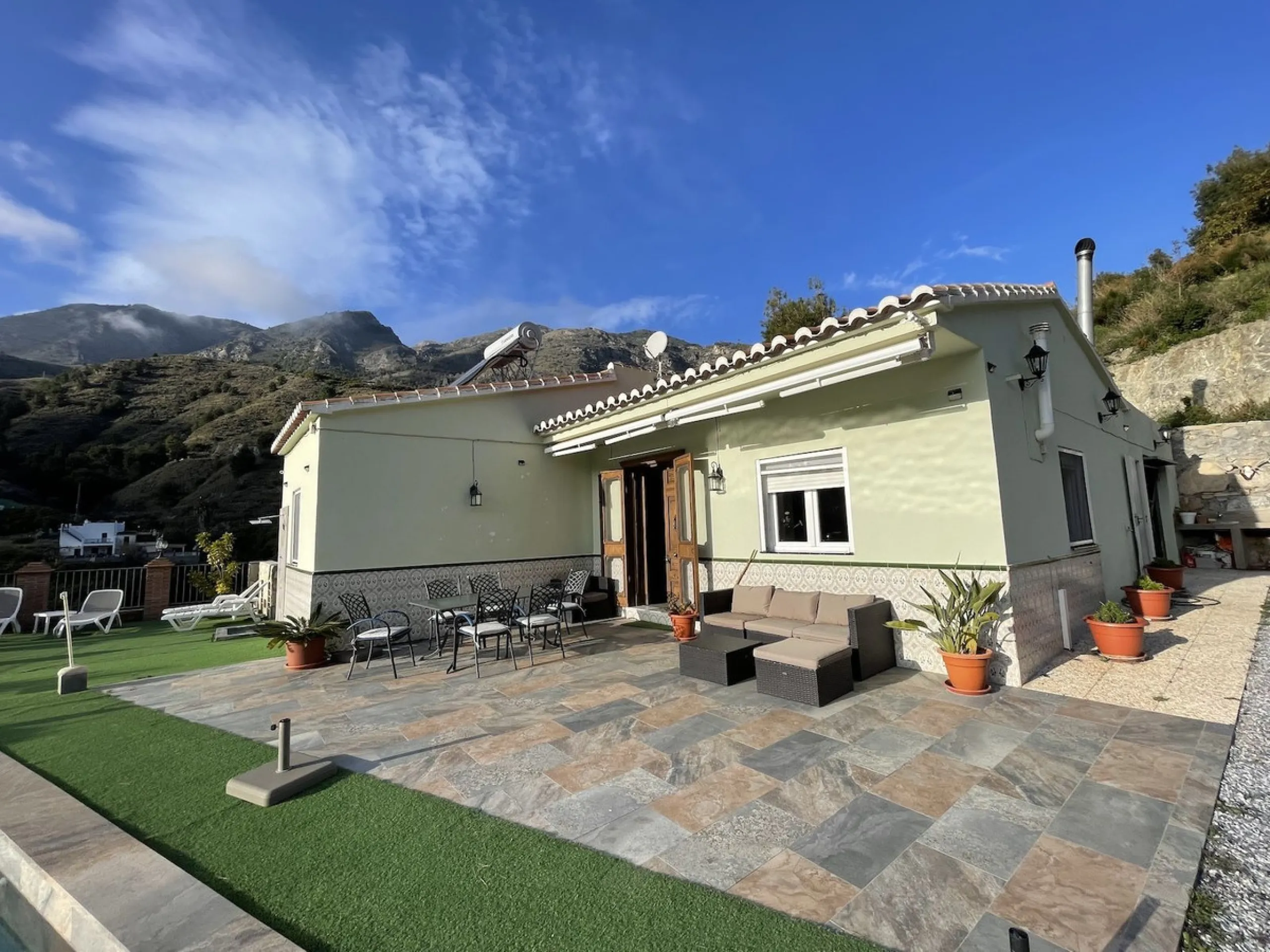 *Located in Rio de la Miel near Nerja*