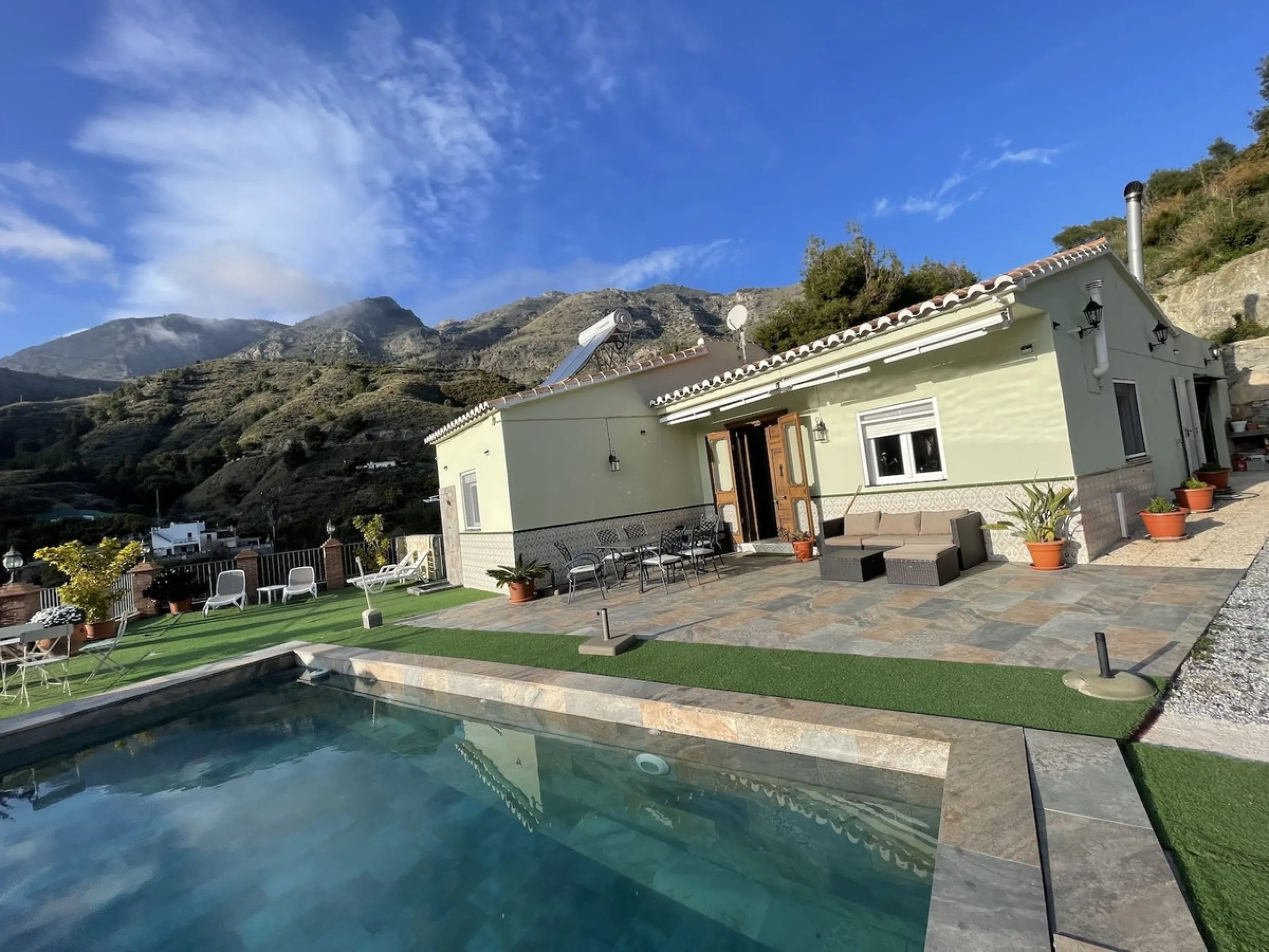 *Located in Rio de la Miel near Nerja*