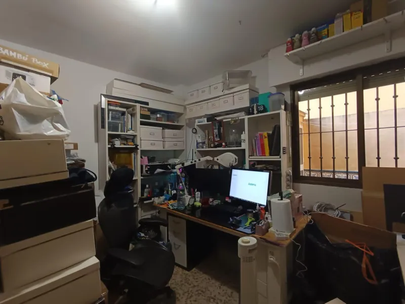 Apartment - Middle Floor Apartment в продаже в Fuengirola, Málaga. В доме 4 спален и 1 ванных комнат. Площадь дома 110 м²