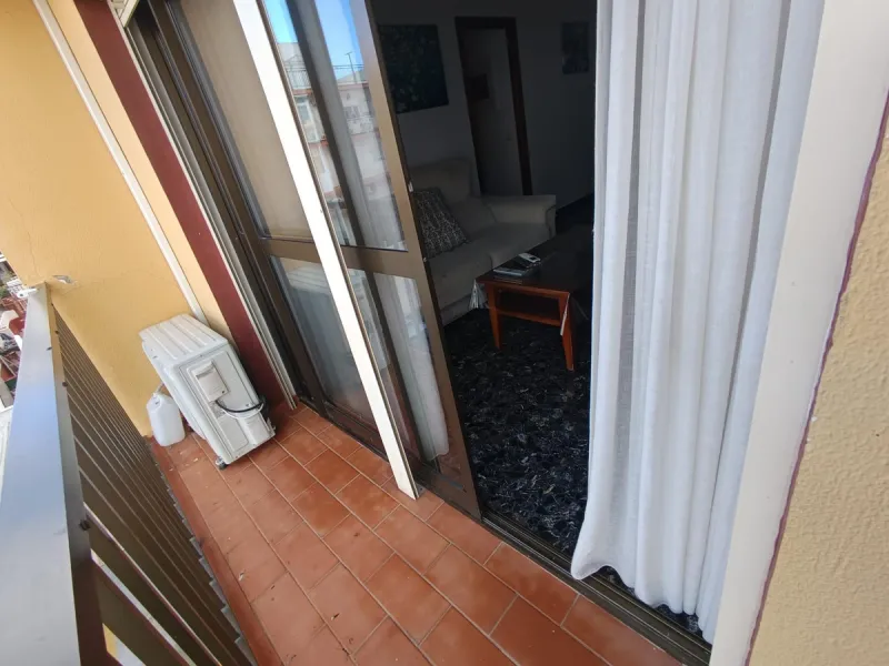 Apartment - Middle Floor Apartment в продаже в Fuengirola, Málaga. В доме 4 спален и 1 ванных комнат. Площадь дома 110 м²