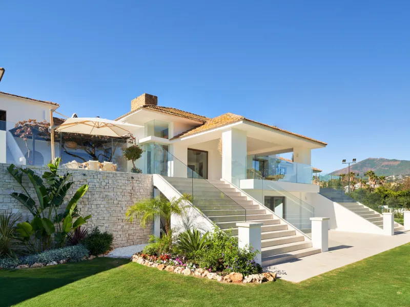 Villa Audrey | Luxury Modern Villa with Private Pool, Tennis Court & Guest Apartment.