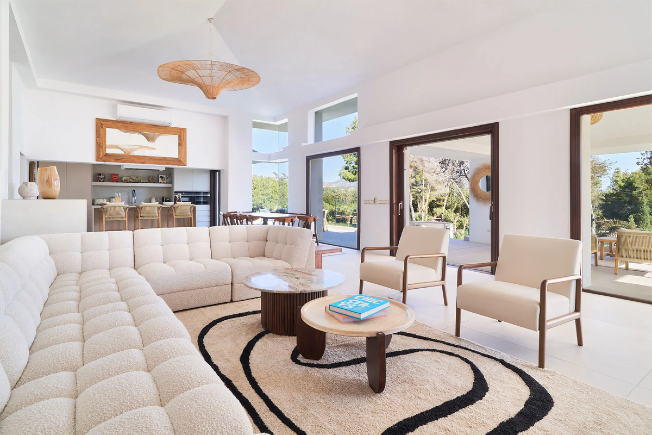 Villa Audrey | Luxury Modern Villa with Private Pool, Tennis Court & Guest Apartment.