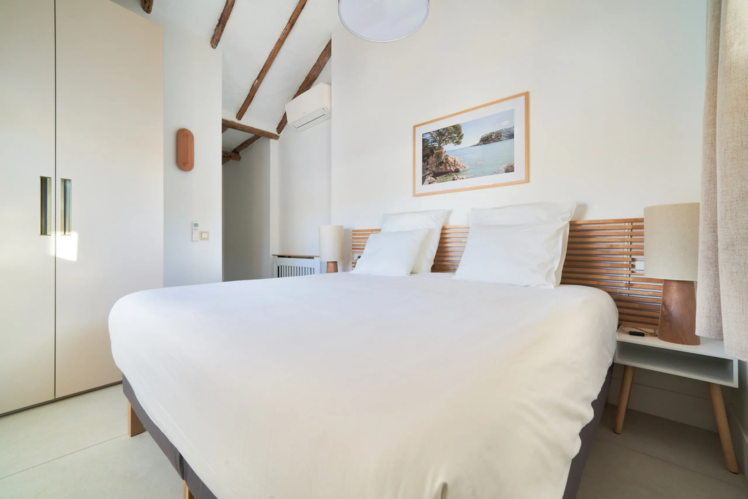 Villa Audrey | Luxury Modern Villa with Private Pool, Tennis Court & Guest Apartment.