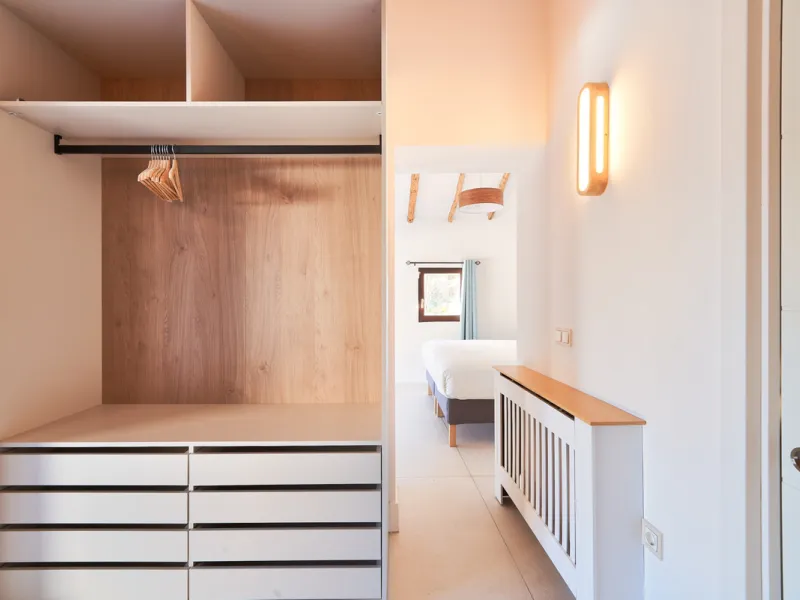 Villa Audrey | Luxury Modern Villa with Private Pool, Tennis Court & Guest Apartment.