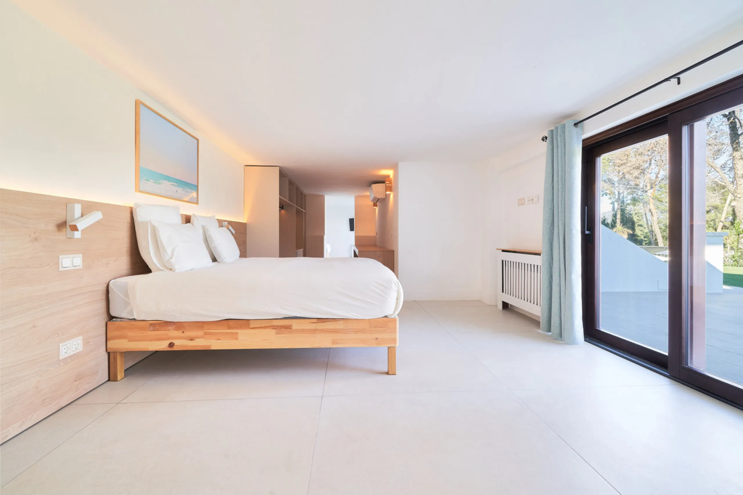 Villa Audrey | Luxury Modern Villa with Private Pool, Tennis Court & Guest Apartment.