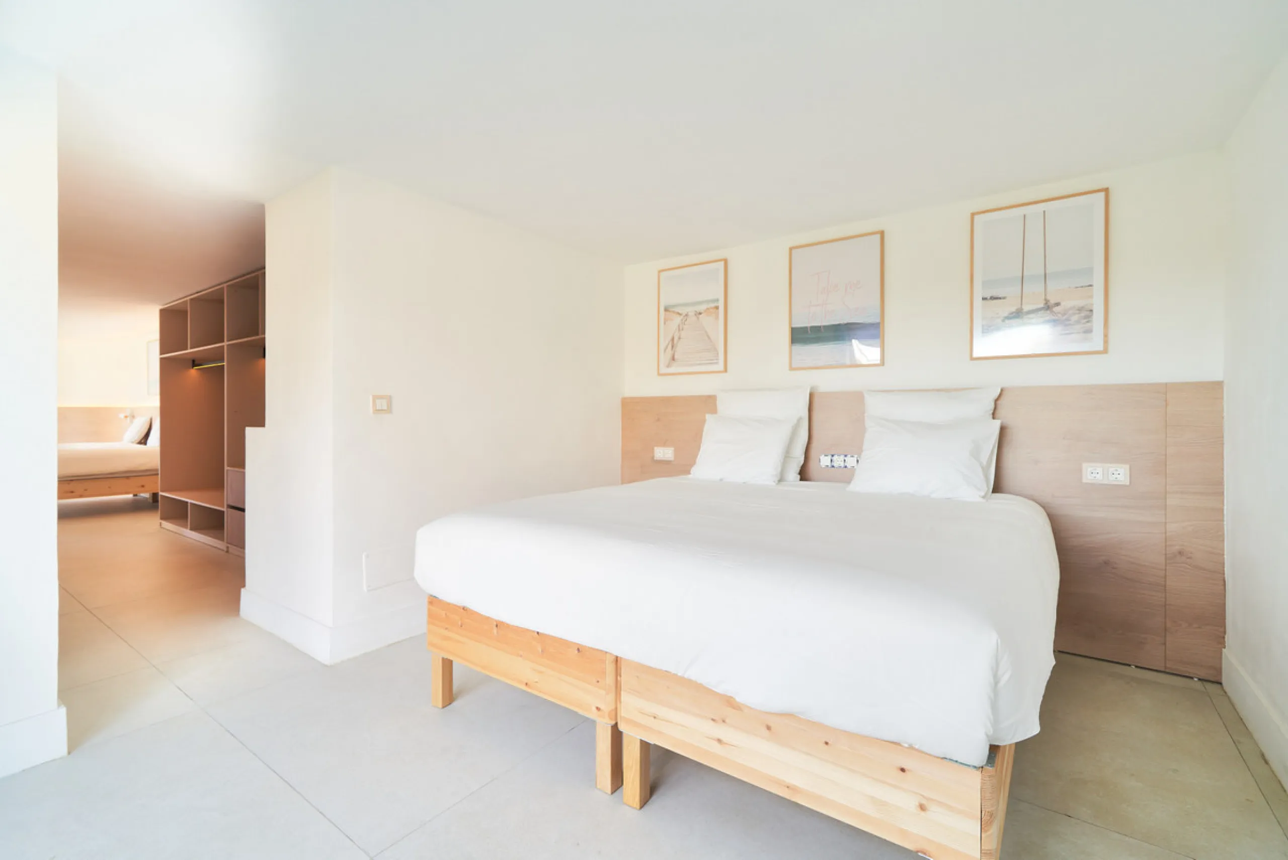 Villa Audrey | Luxury Modern Villa with Private Pool, Tennis Court & Guest Apartment.