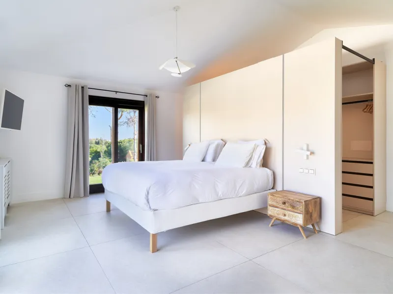 Villa Audrey | Luxury Modern Villa with Private Pool, Tennis Court & Guest Apartment.