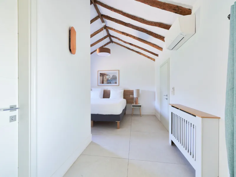 Villa Audrey | Luxury Modern Villa with Private Pool, Tennis Court & Guest Apartment.