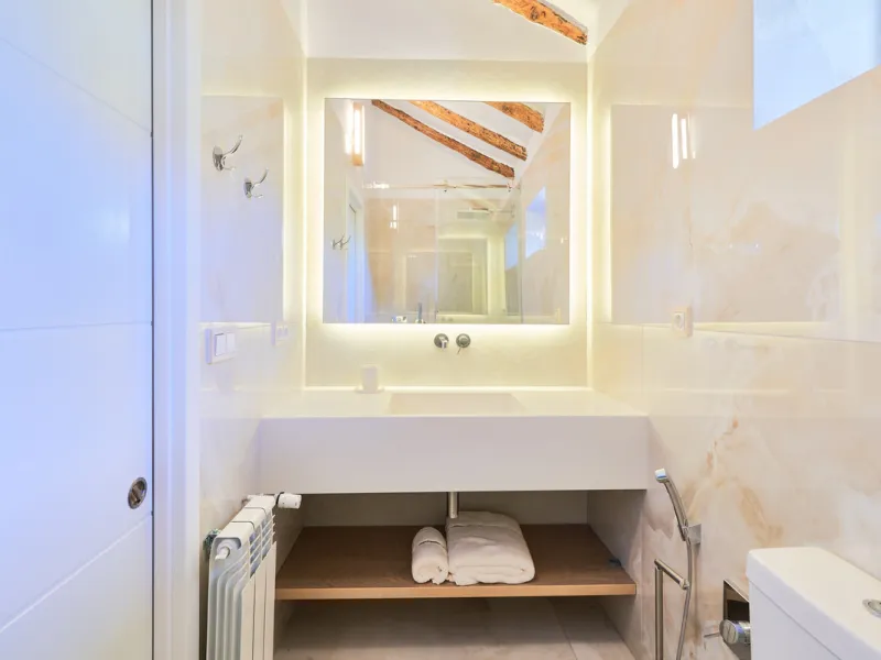 Villa Audrey | Luxury Modern Villa with Private Pool, Tennis Court & Guest Apartment.