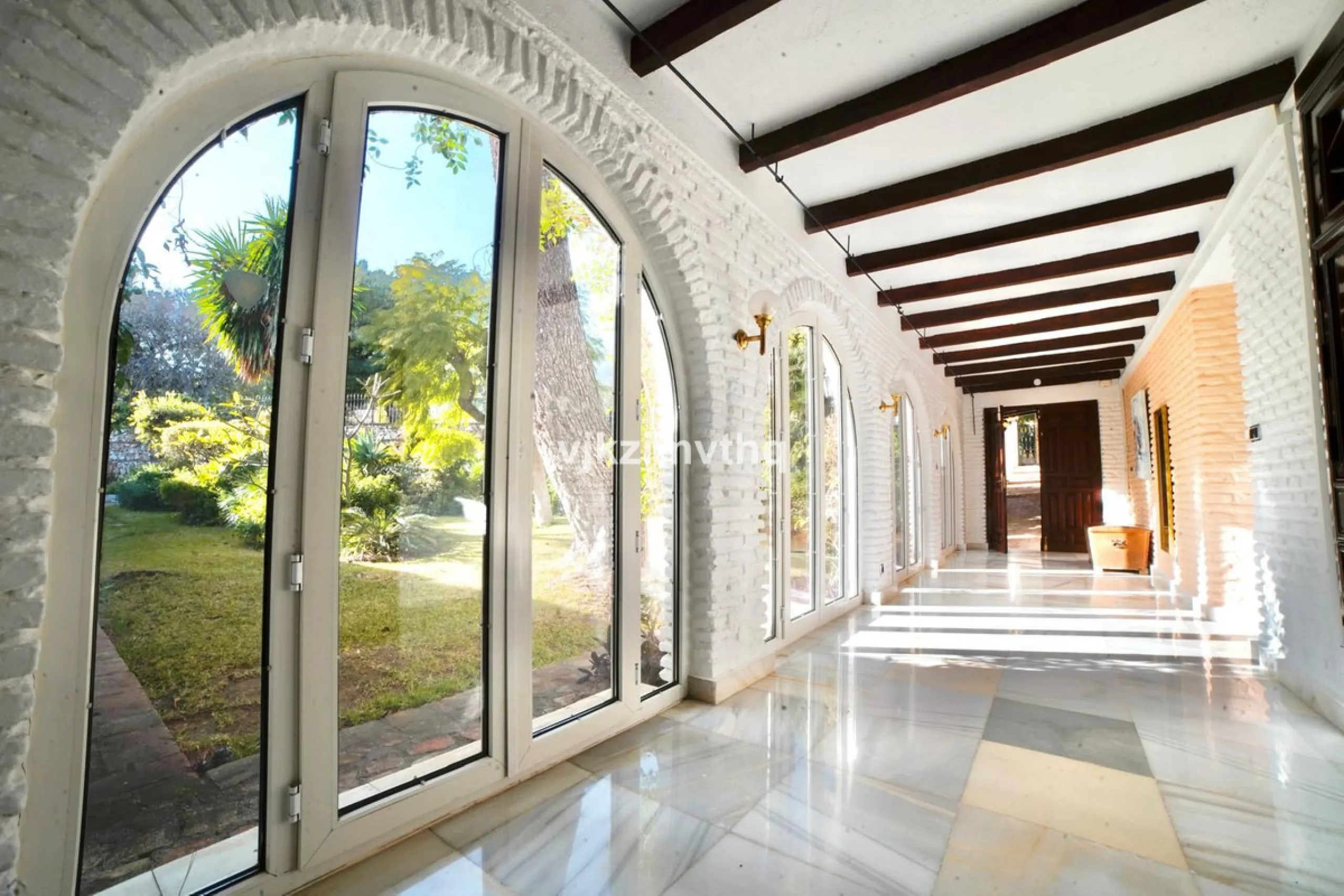 Located in the prestigious and historically significant Rancho Domingo, this exceptional single-story residence offers a rare opportunity to own a home in one of Costa del Sol's most iconic urbanizations. Designed by a student of Frank Lloyd Wright, Ranch