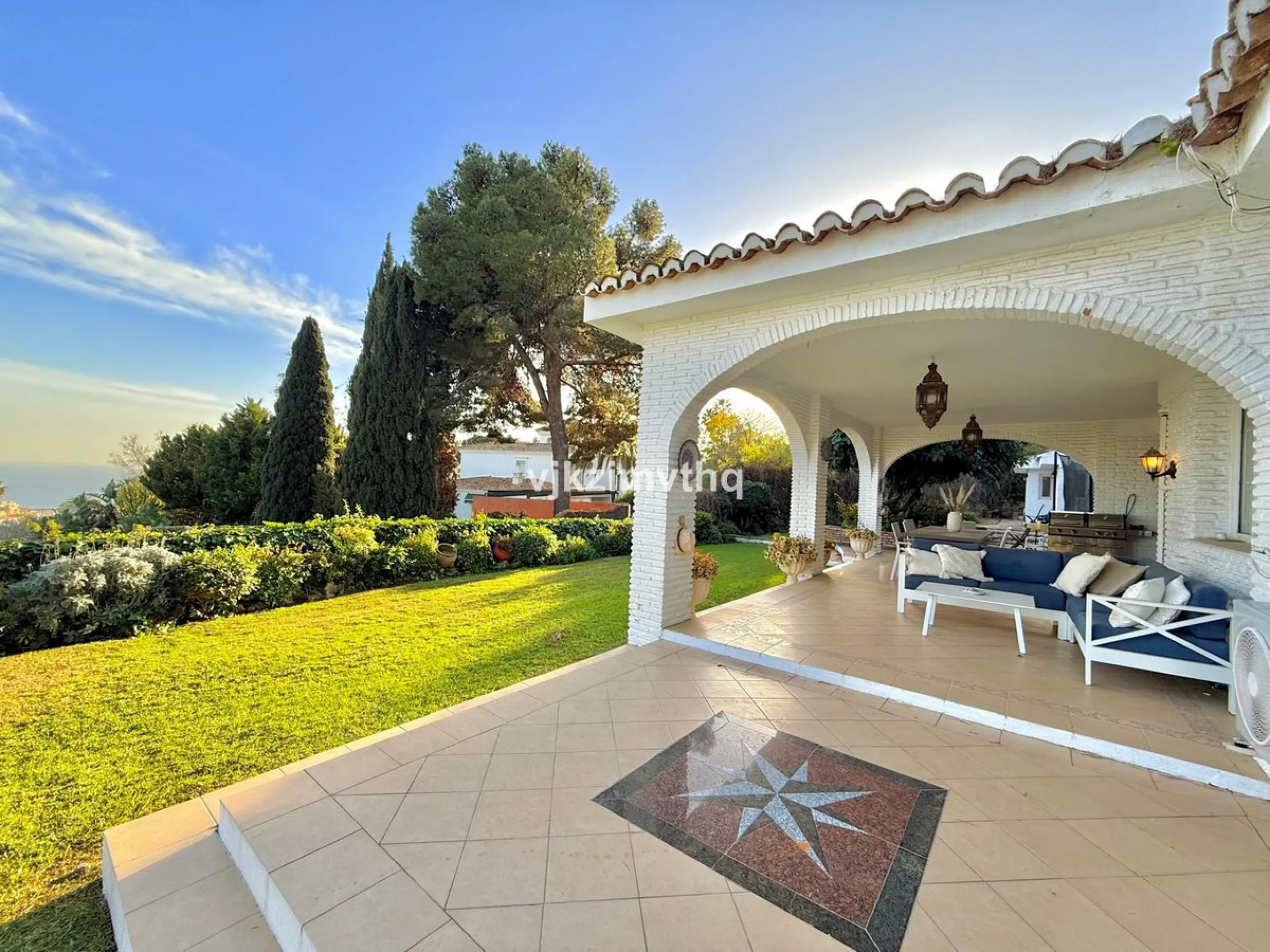 Located in the prestigious and historically significant Rancho Domingo, this exceptional single-story residence offers a rare opportunity to own a home in one of Costa del Sol's most iconic urbanizations. Designed by a student of Frank Lloyd Wright, Ranch