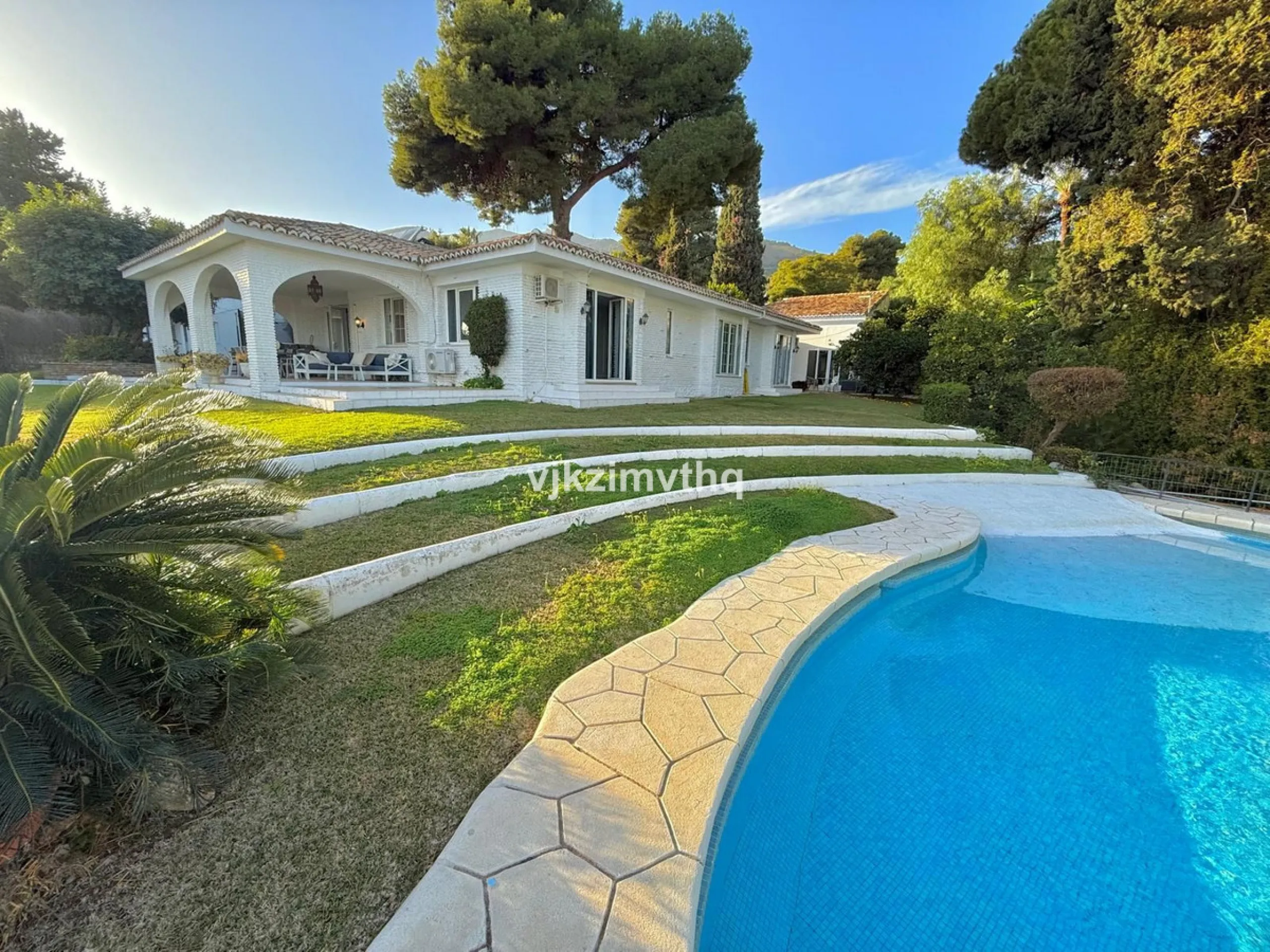 Located in the prestigious and historically significant Rancho Domingo, this exceptional single-story residence offers a rare opportunity to own a home in one of Costa del Sol's most iconic urbanizations. Designed by a student of Frank Lloyd Wright, Ranch
