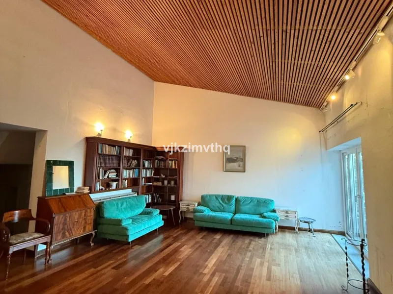 Located in the prestigious and historically significant Rancho Domingo, this exceptional single-story residence offers a rare opportunity to own a home in one of Costa del Sol's most iconic urbanizations. Designed by a student of Frank Lloyd Wright, Ranch