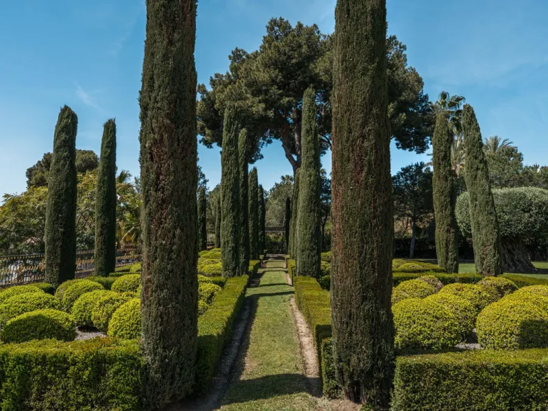 Großzügige Villa mit Meerblick und umfassender privater Ausstattung in Marbella