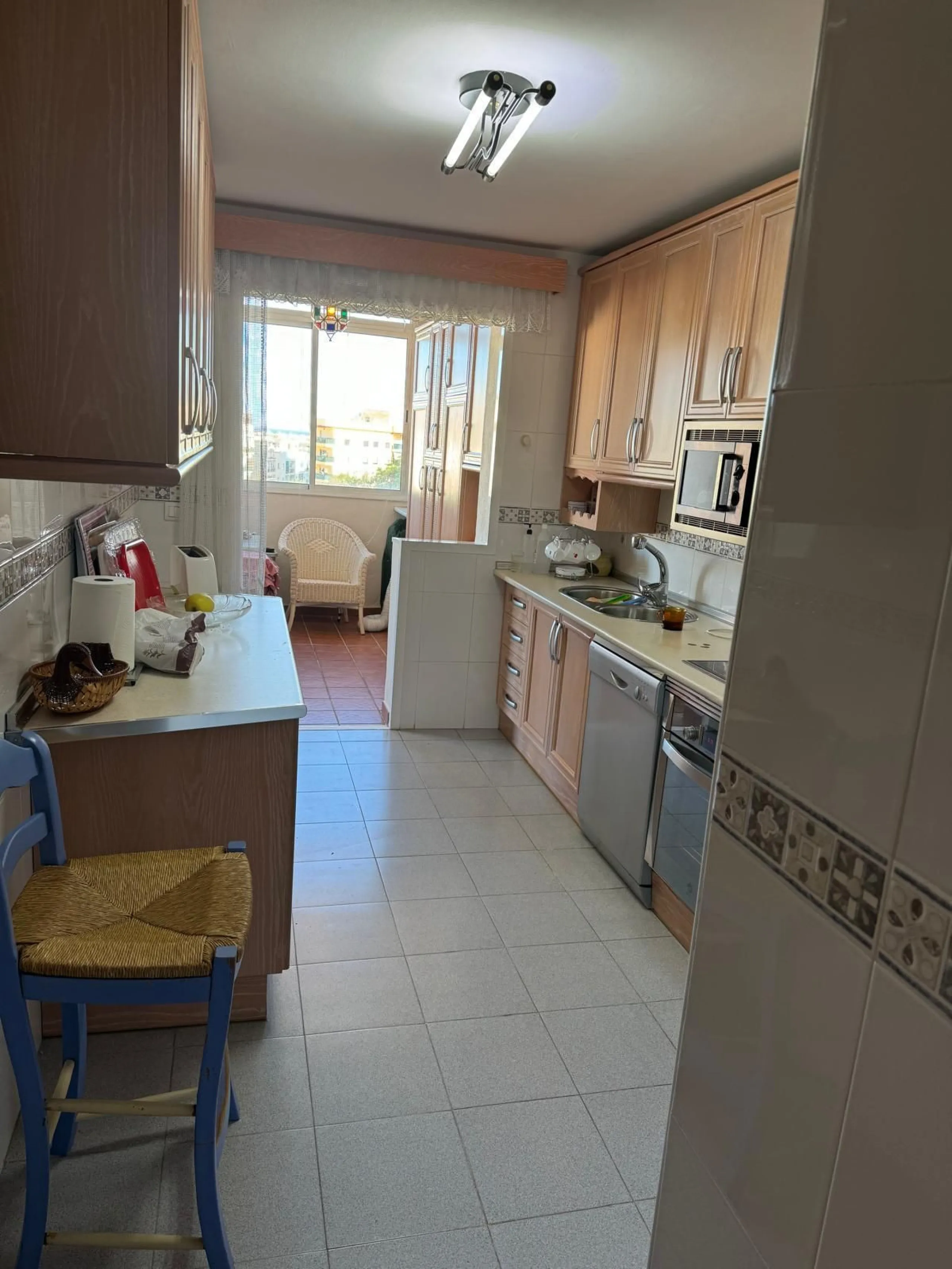 Middle Floor Apartment, Estepona, Costa del Sol.