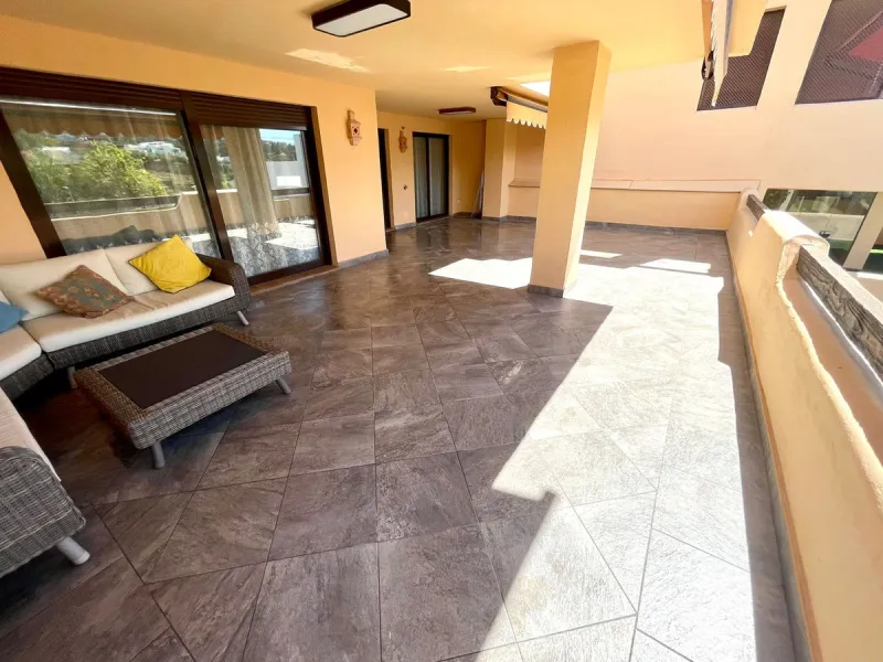 Middle Floor Apartment, Benahavís, Costa del Sol.