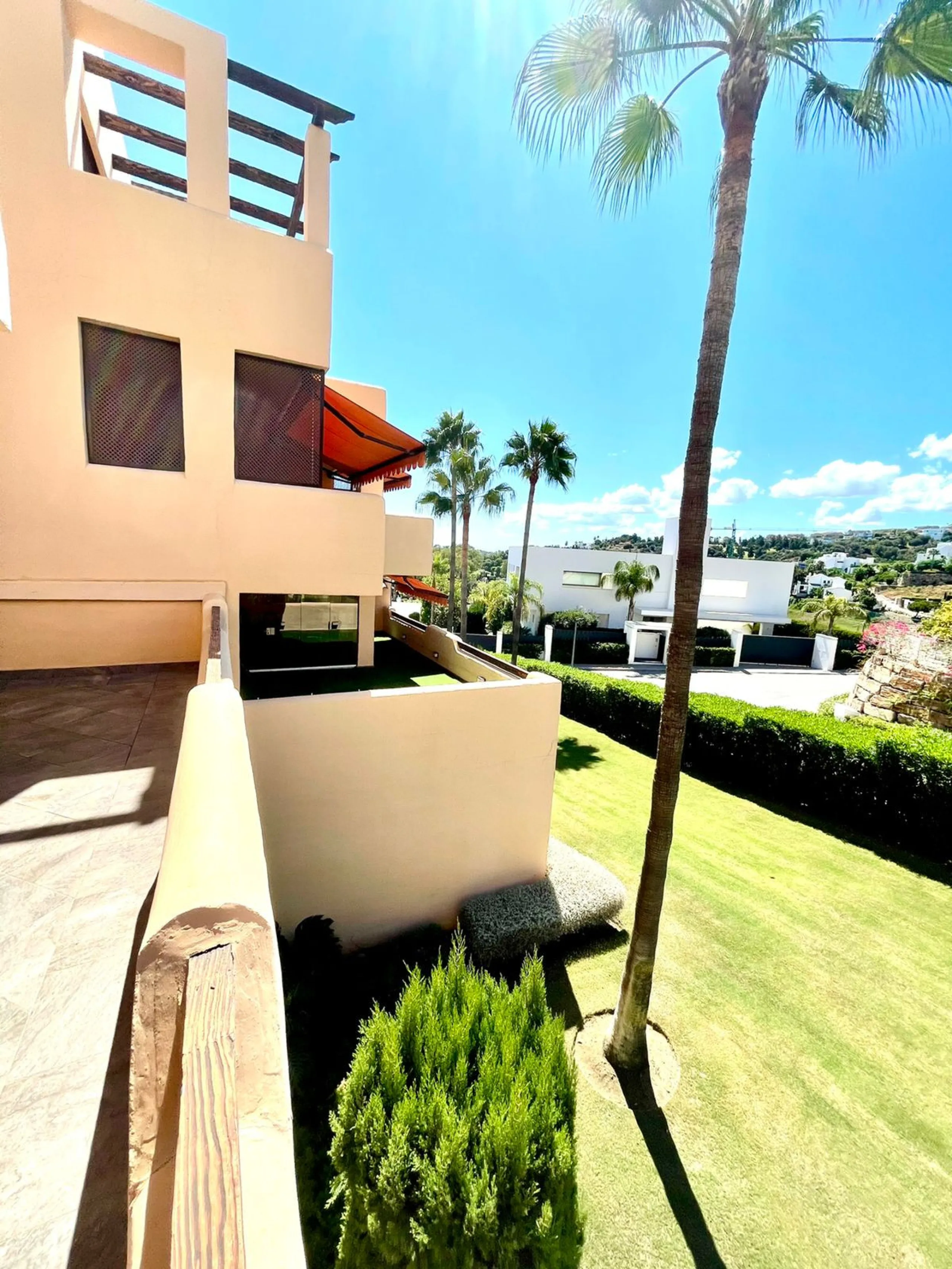 Middle Floor Apartment, Benahavís, Costa del Sol.