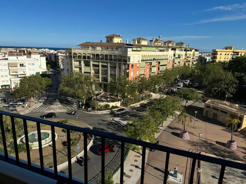 Middle Floor Apartment, Estepona, Costa del Sol.