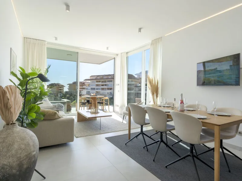 Elegant Penthouse with Breathtaking Views in Higuerón, Fuengirola