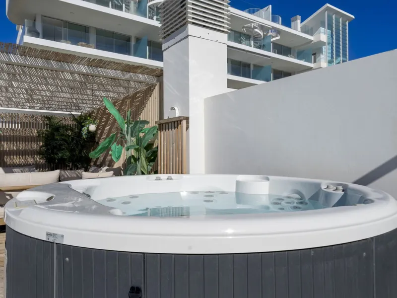 Elegant Penthouse with Breathtaking Views in Higuerón, Fuengirola