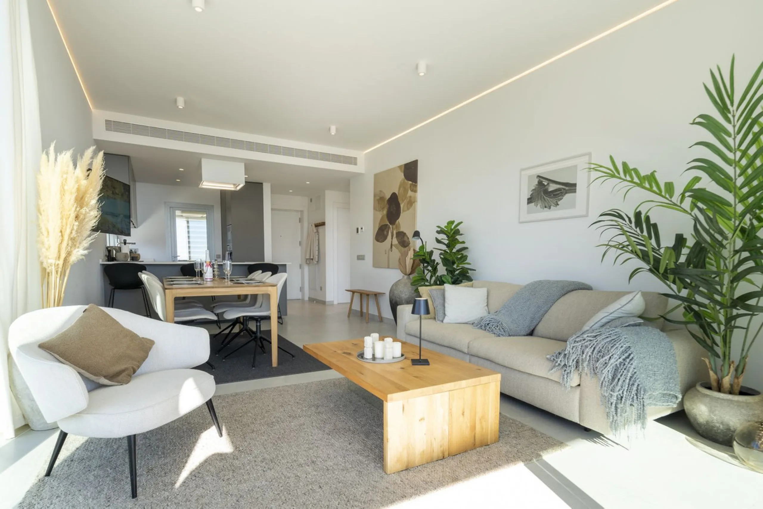Elegant Penthouse with Breathtaking Views in Higuerón, Fuengirola