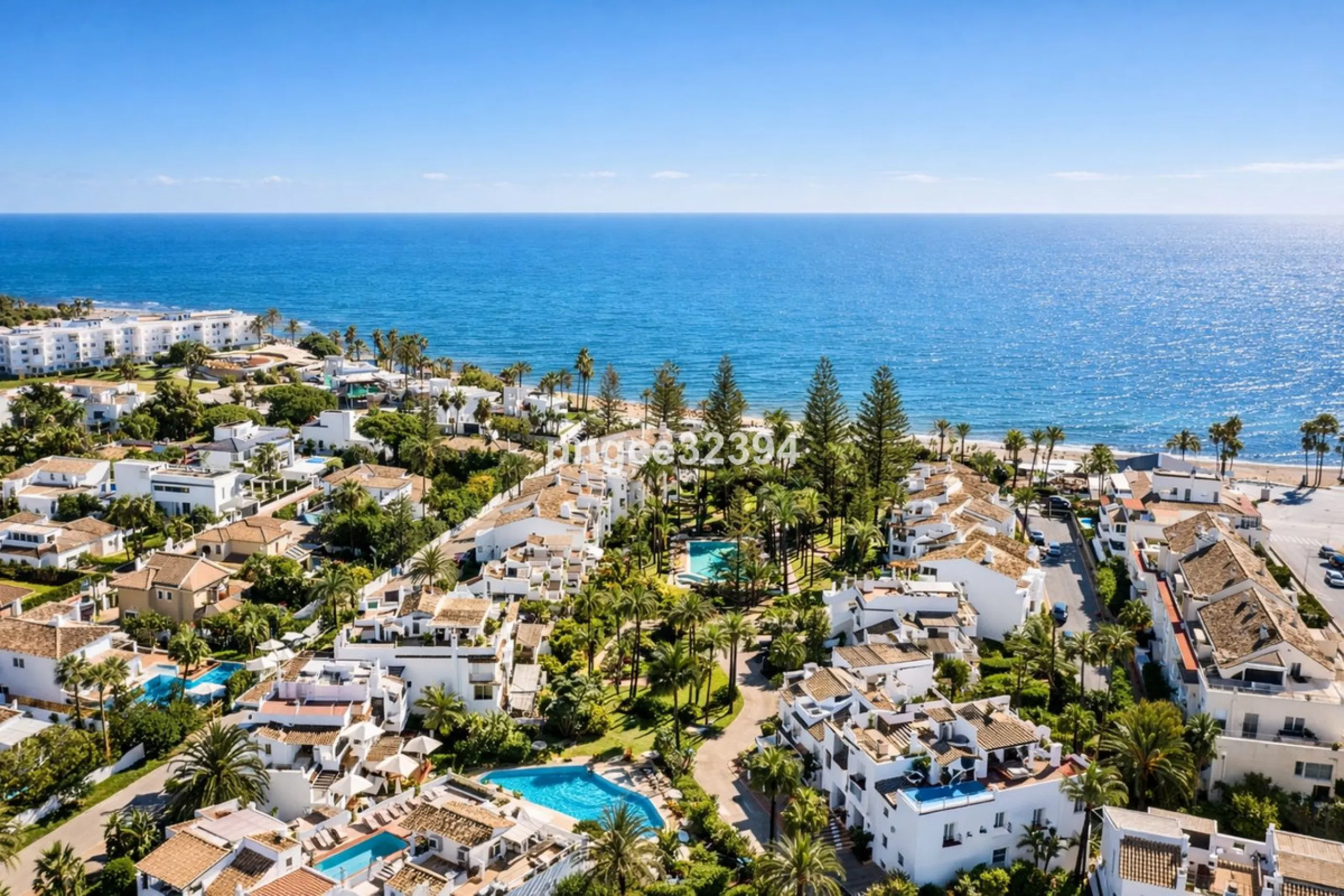 Beach Ground-Floor Garden Apartment | San Pedro de Alcántara Playa