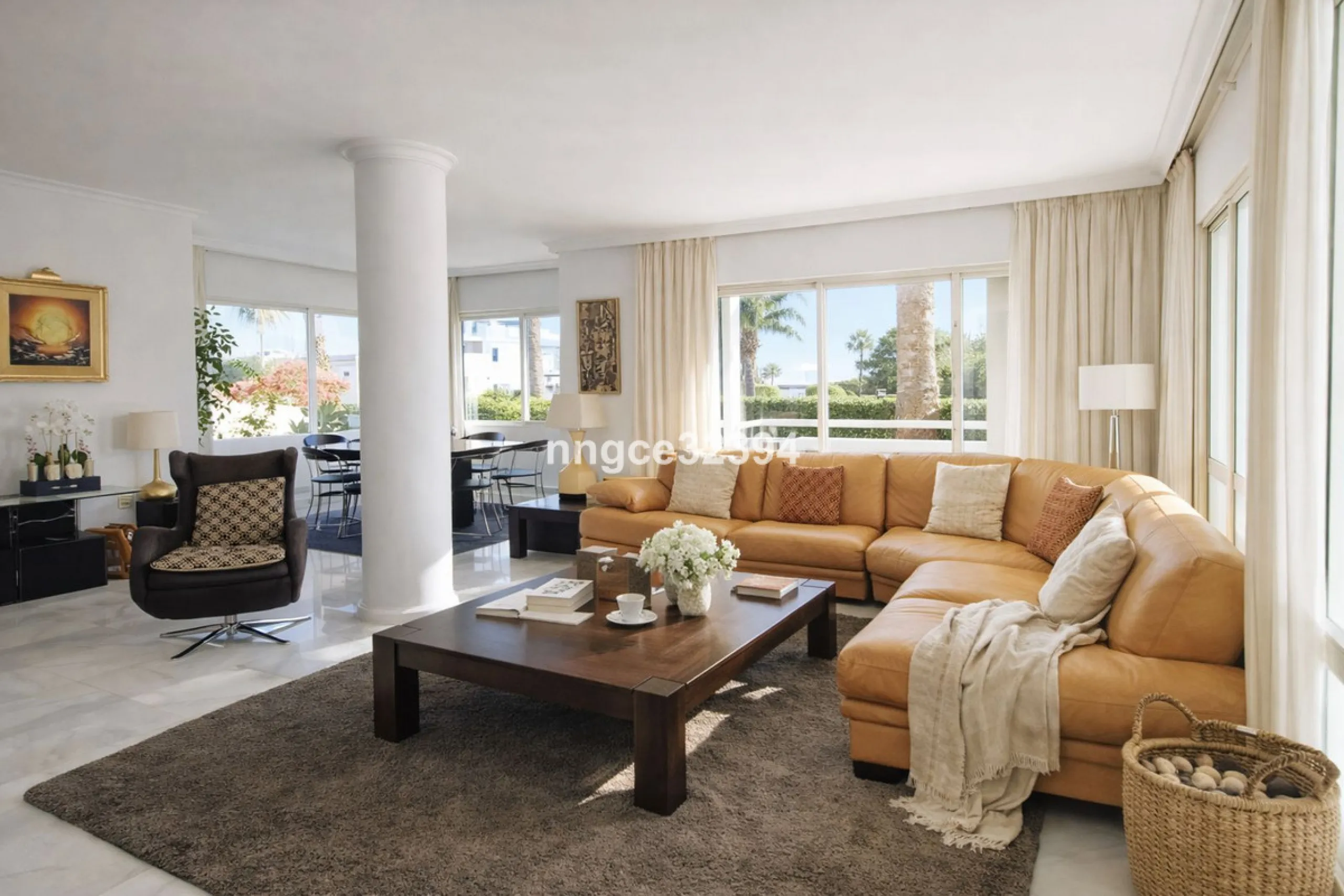 Beach Ground-Floor Garden Apartment | San Pedro de Alcántara Playa