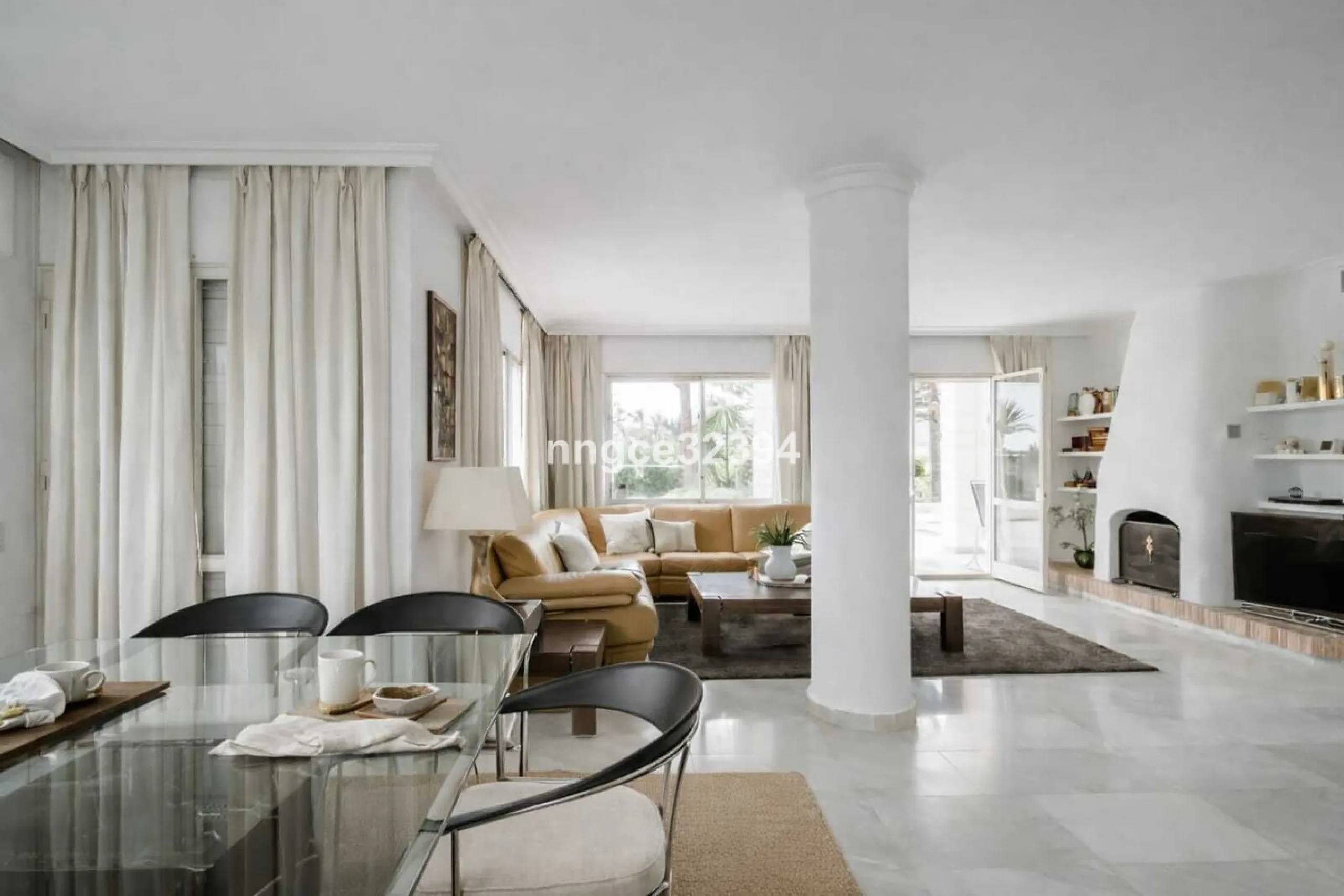Beach Ground-Floor Garden Apartment | San Pedro de Alcántara Playa