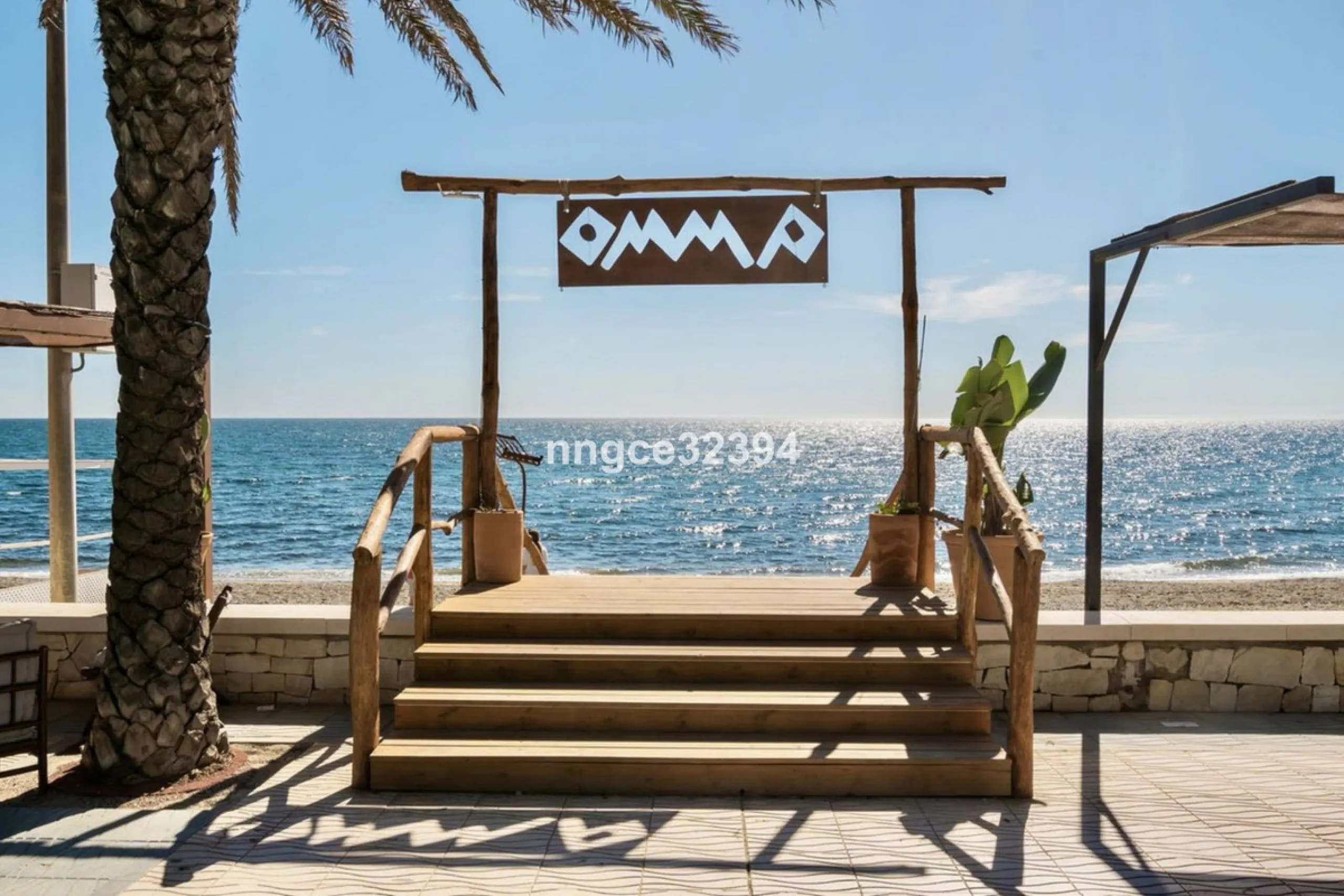 Beach Ground-Floor Garden Apartment | San Pedro de Alcántara Playa