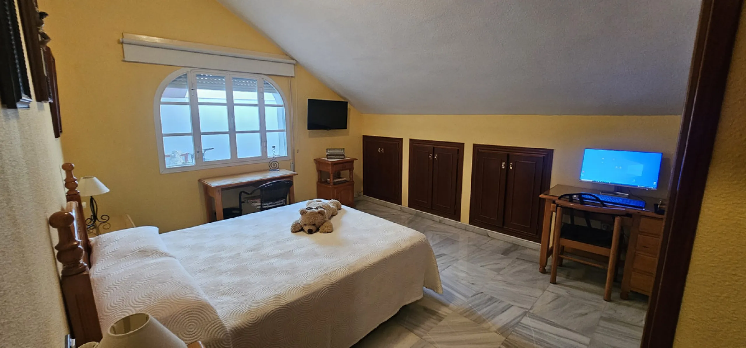 Spacious Duplex Penthouse in the Heart of Fuengirola