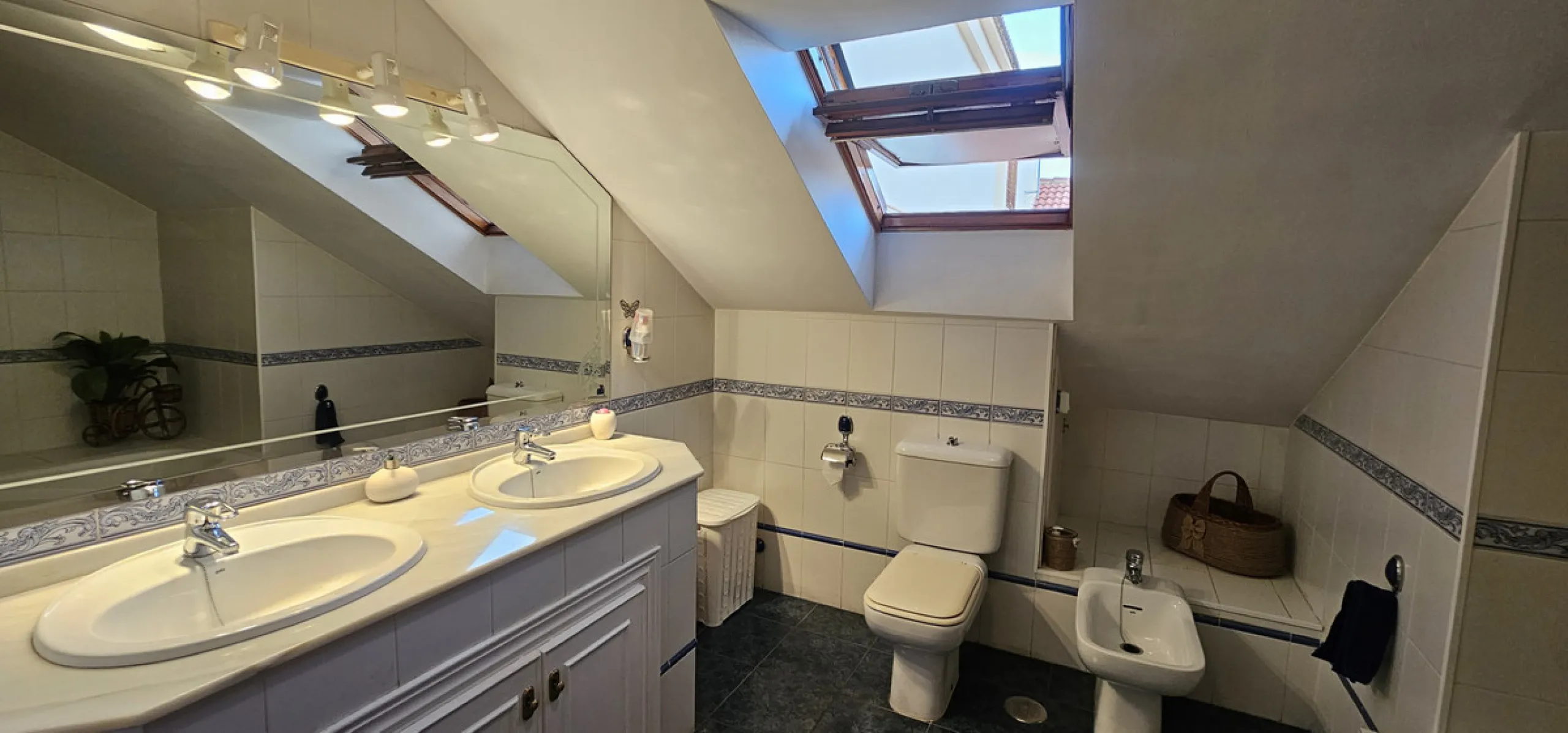 Spacious Duplex Penthouse in the Heart of Fuengirola
