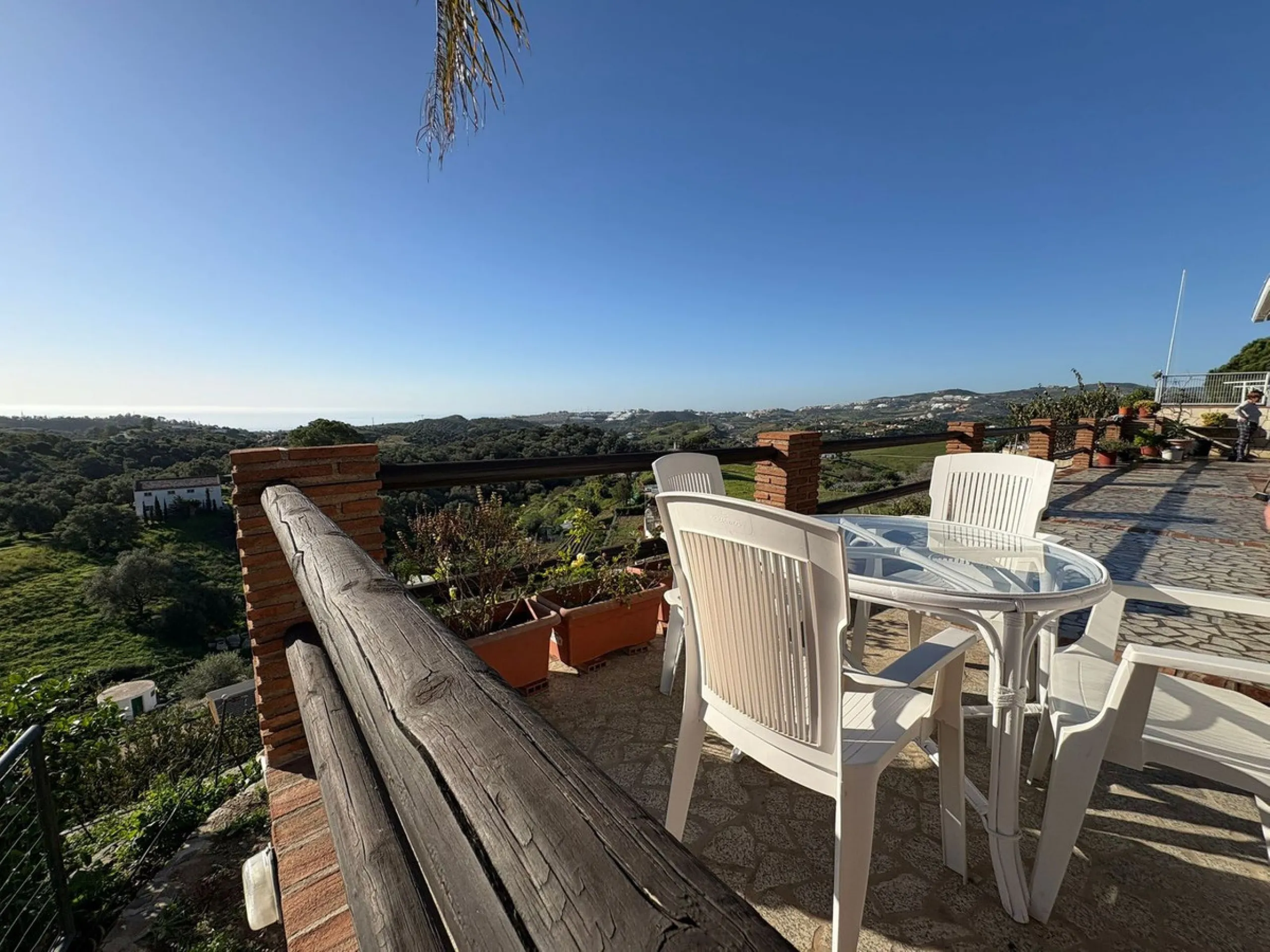 * Independent 3-Bedroom Villa with Private Pool and Stunning Panoramic Views in La Cala de Mijas *
