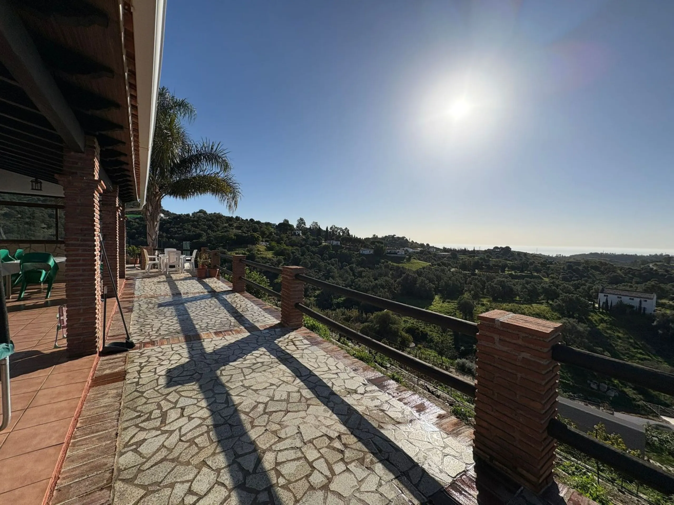 * Independent 3-Bedroom Villa with Private Pool and Stunning Panoramic Views in La Cala de Mijas *