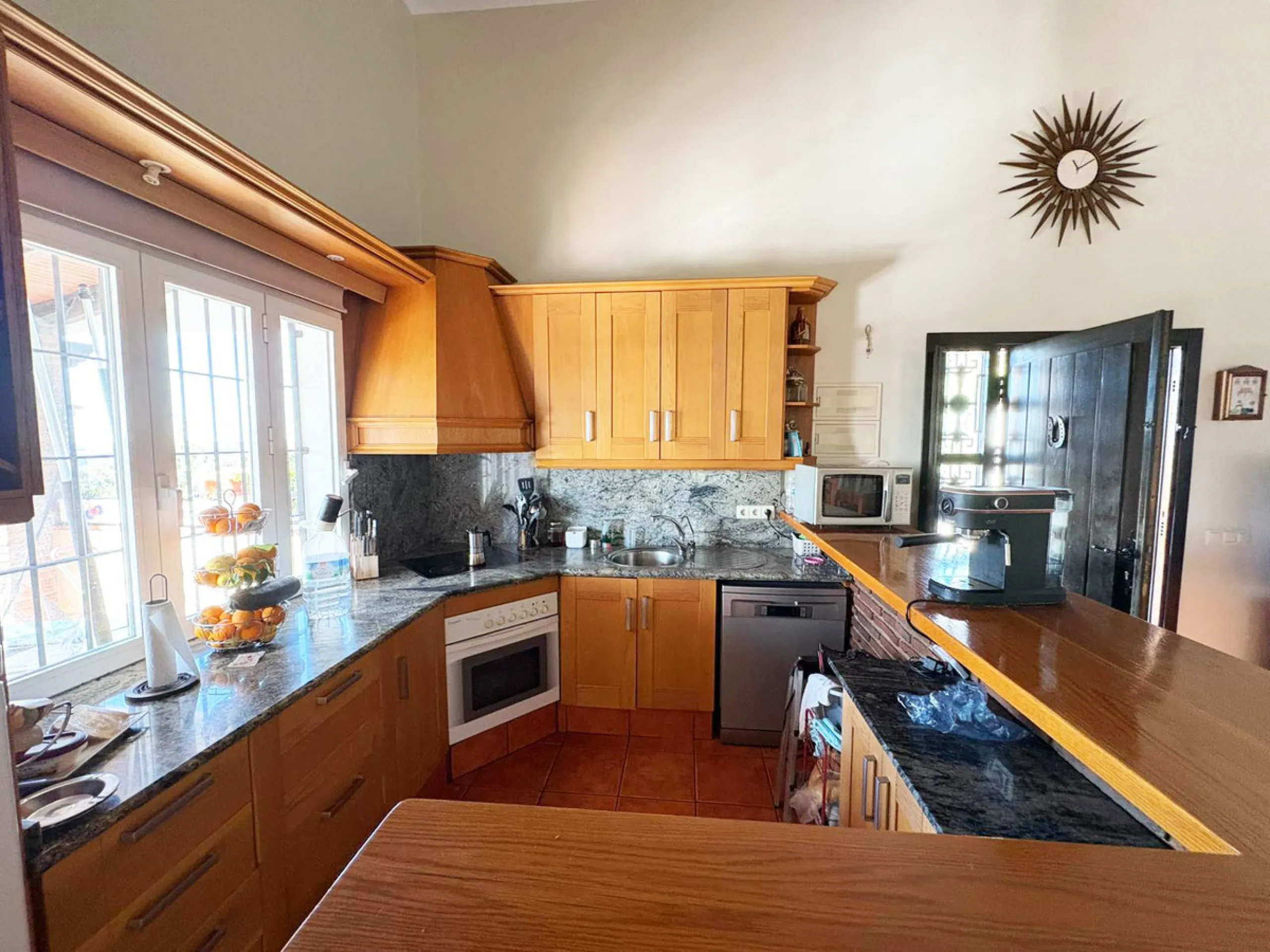 * Independent 3-Bedroom Villa with Private Pool and Stunning Panoramic Views in La Cala de Mijas *