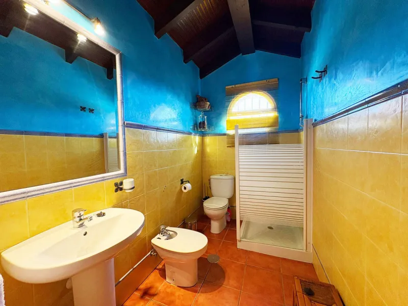 * Independent 3-Bedroom Villa with Private Pool and Stunning Panoramic Views in La Cala de Mijas *