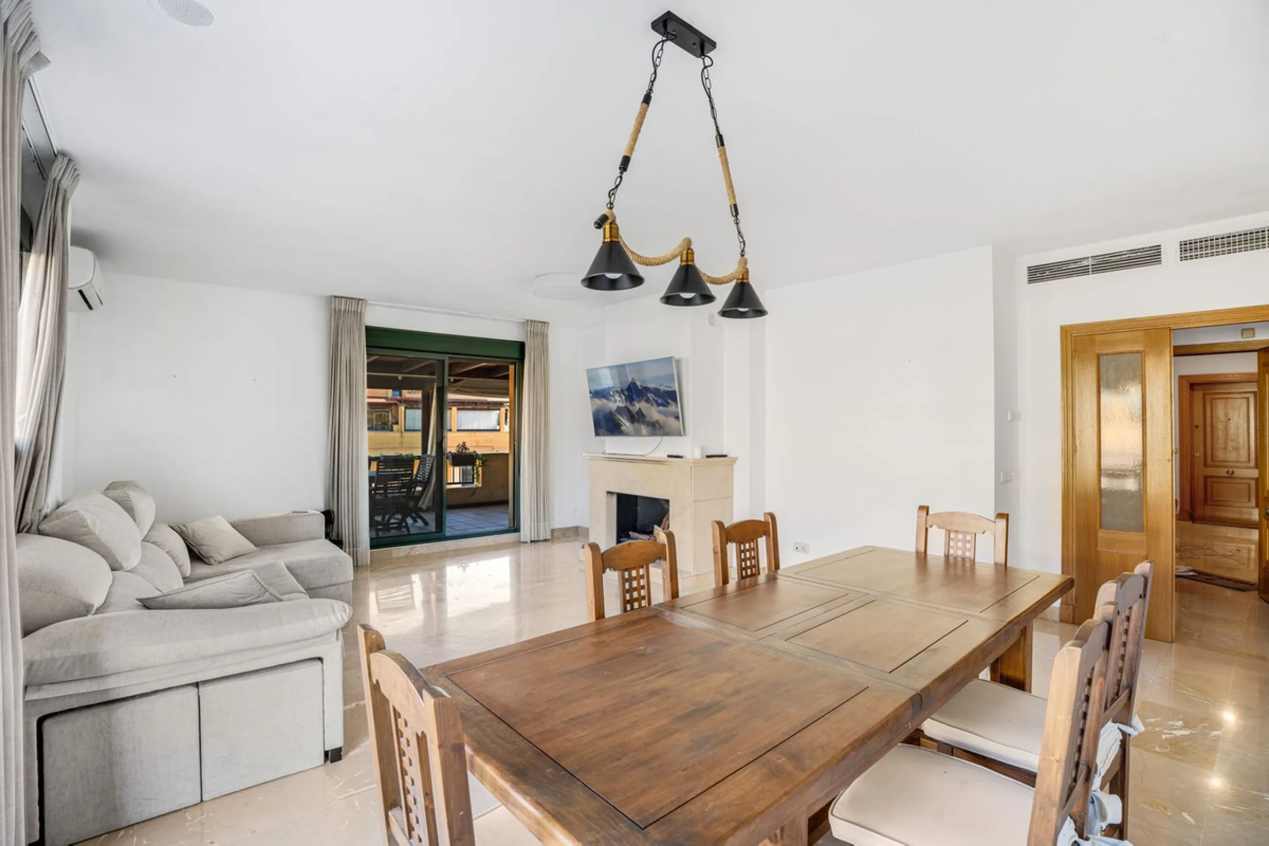 **Stunning Penthouse in San Pedro de Alcántara**