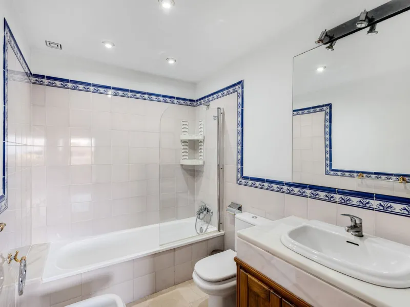 **Stunning Penthouse in San Pedro de Alcántara**