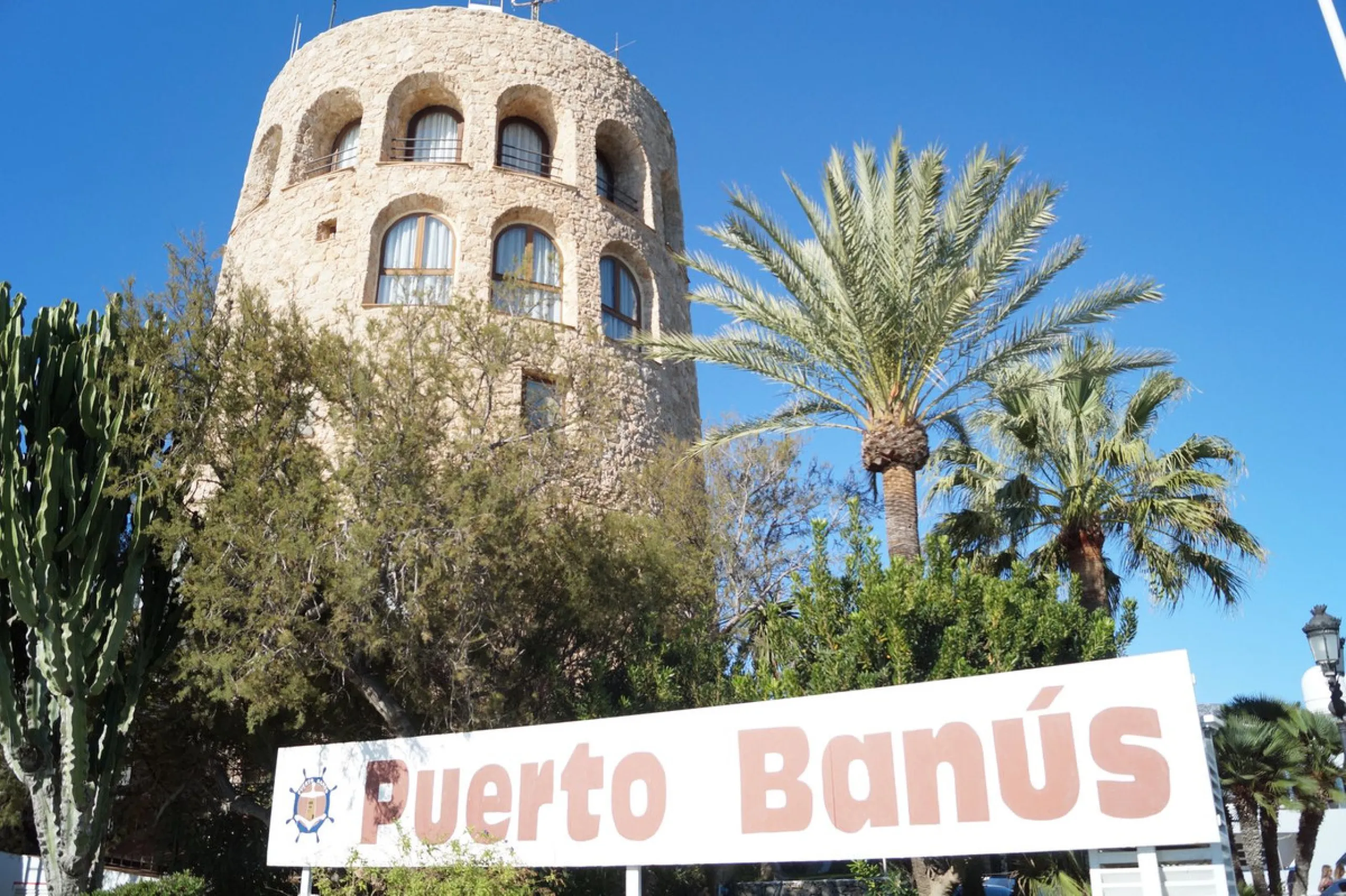 Апартамент нижний этаж, Puerto Banús, Costa del Sol