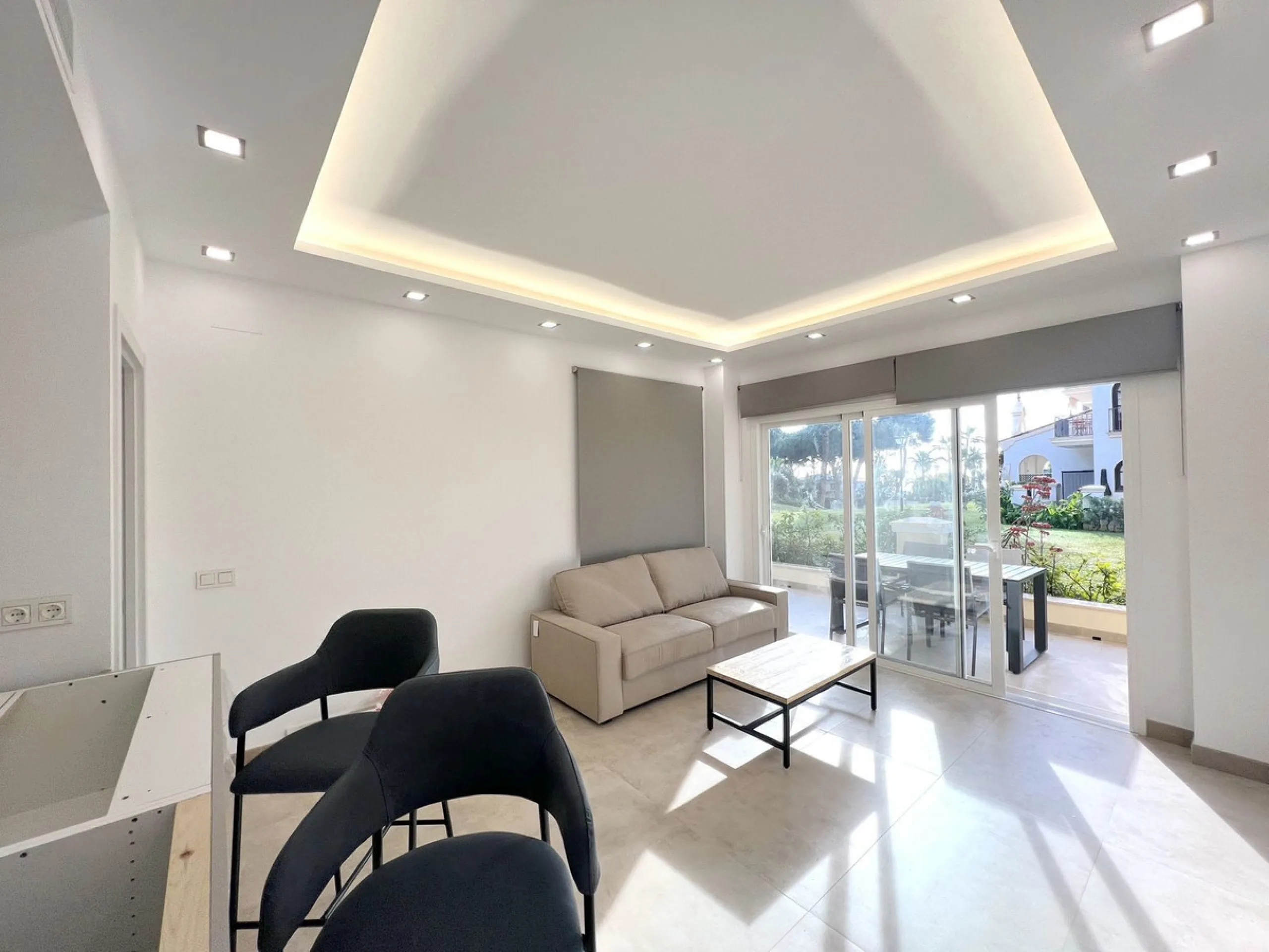 Apartment - Ground Floor Apartment в продаже в Marbella, Málaga. В доме 2 спален и 2 ванных комнат. Площадь дома 110 м²