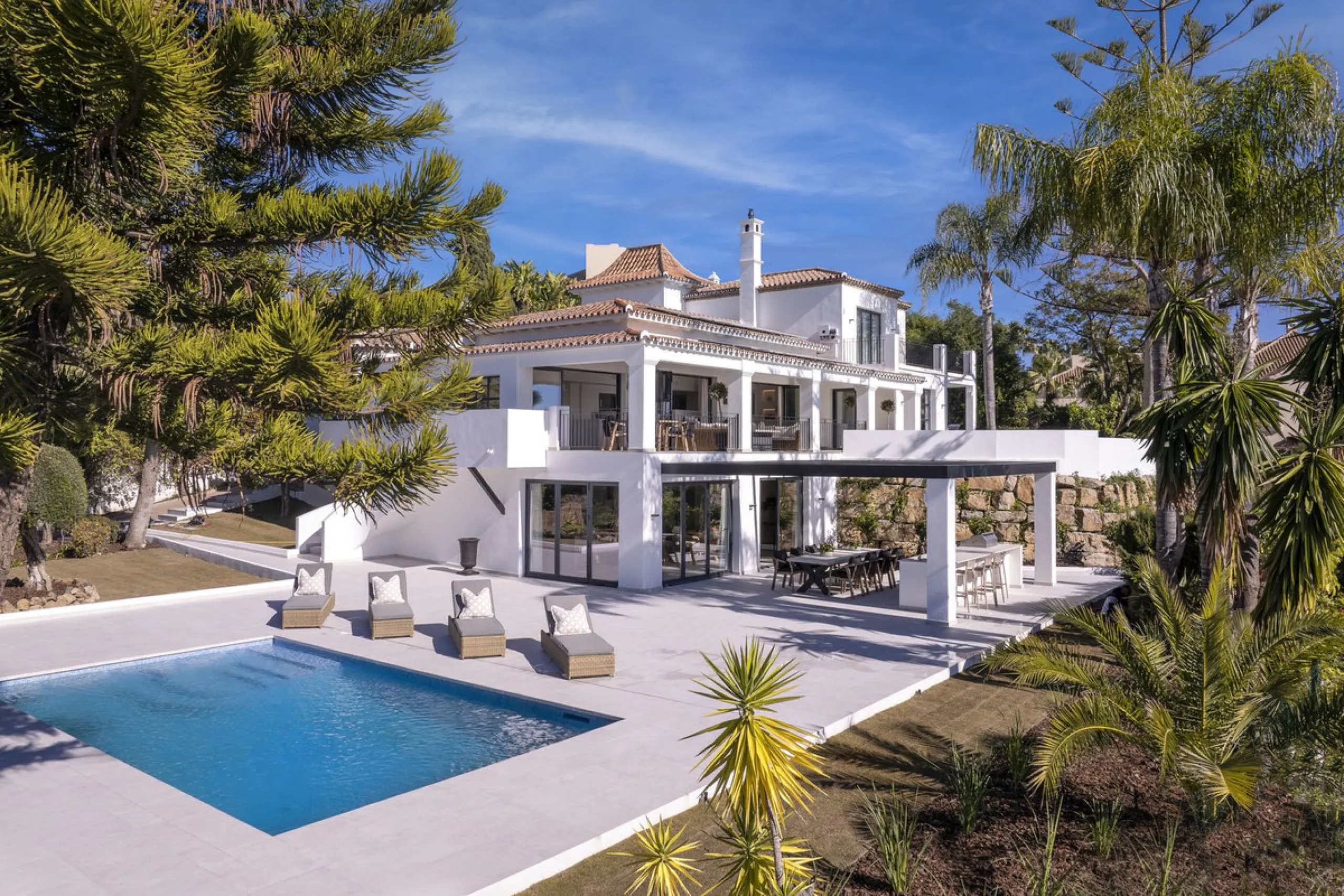This fantastic totally reformed villa is situated in the