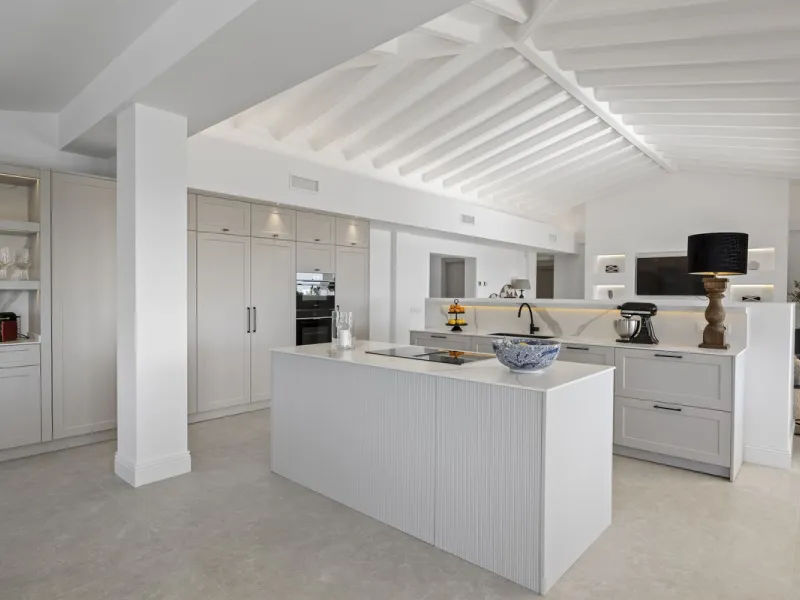 This fantastic totally reformed villa is situated in the